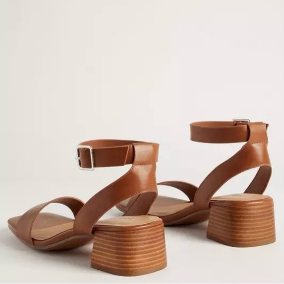 TORRID Two Piece Block Heel - Picture 3 of 5